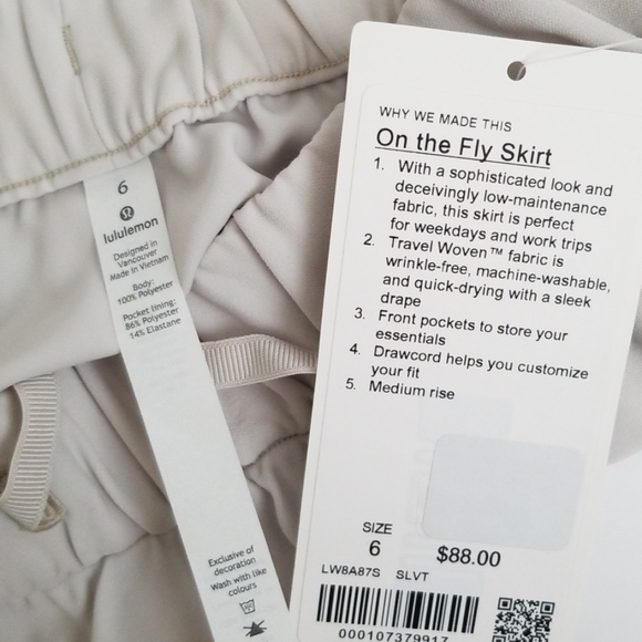 Lululemon on the fly Skirt - Picture 6 of 8